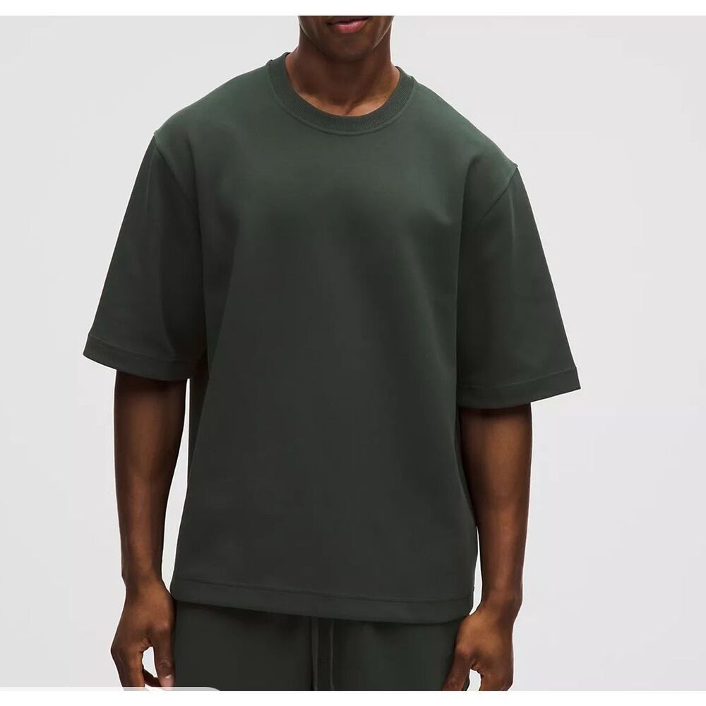 New Lululemon Grand Standard short Sleeve Crew Sz LARGE
